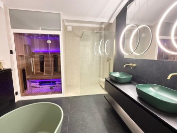 Wyjątkowa rezydencja z dużym ogrodem i kortem tenisowym