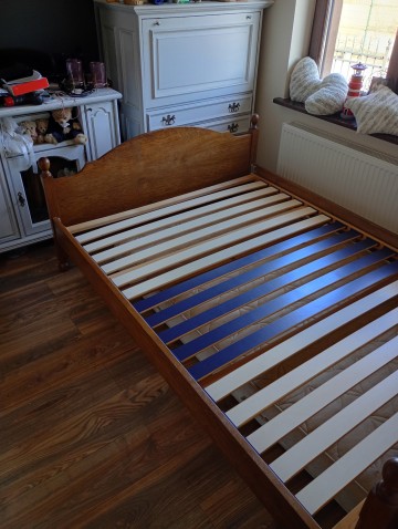 Sprzedam łóżko debowe