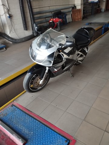 Suzuki GSX-R