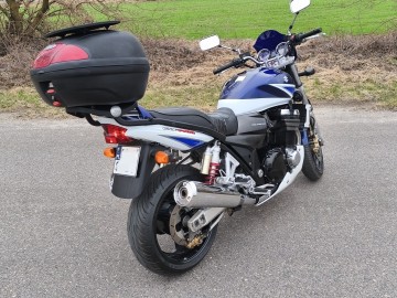 SUZUKI GSX 1400