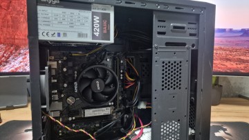 Ryzen 5 4600G / 8GB / SSD M.2 + HDD / Windows 10 Pro