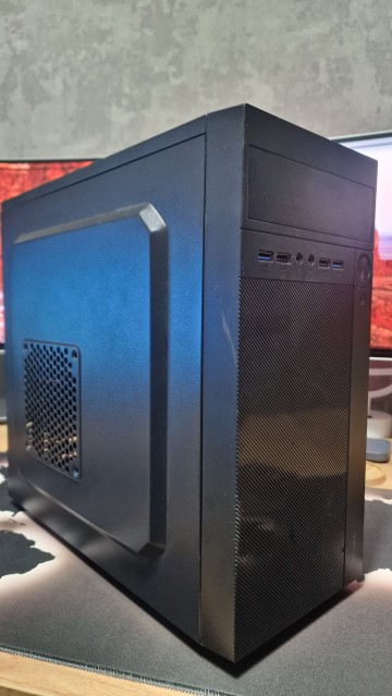 Ryzen 5 4600G / 8GB / SSD M.2 + HDD / Windows 10 Pro