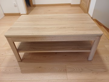 Sprzedam ładną ławę w perfekcyjnym stanie.