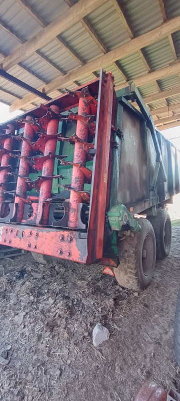 Rozrzutnik obornika tandem 13 t SPSZEDAM