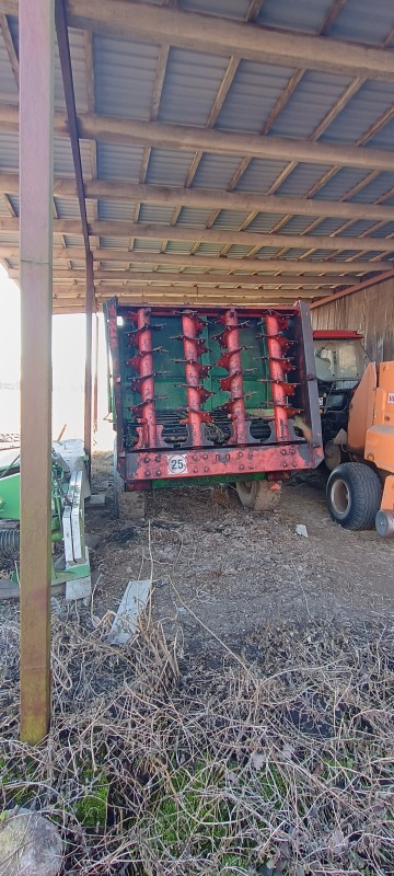 Rozrzutnik obornika tandem 13 t SPSZEDAM