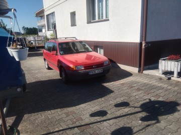 Opel Astra kombi Benzyna- Gaz 2000 zł igiełka do jazdy