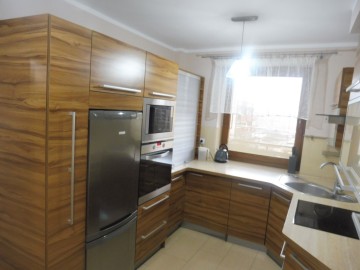 Wynajmę w pełni umeblowane i wyposażone mieszkanie w Kole