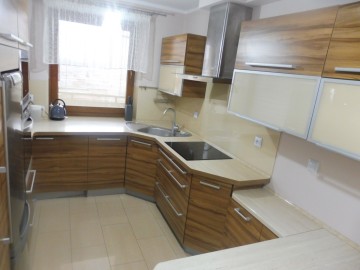 Wynajmę w pełni umeblowane i wyposażone mieszkanie w Kole