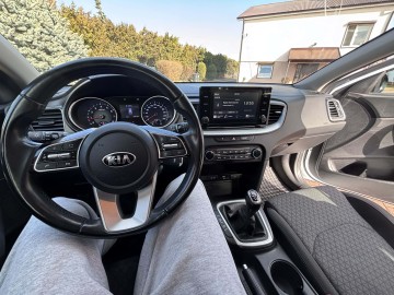 Kia Ceed @021