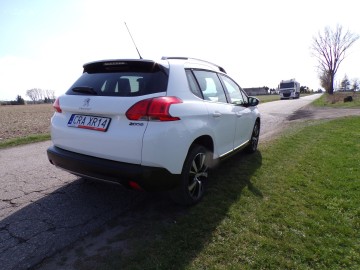 PEUGEOT 2008 1.6 BENZ ZAREJESTROWANY ZAMIANA