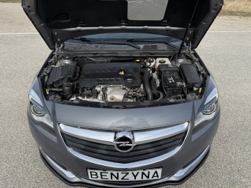 Opel Insignia 1.6 BENZYNA Klimatronik Nawigacja Kamera Ledy