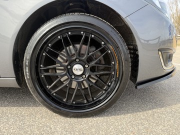 Opel Insignia 1.6 BENZYNA Klimatronik Nawigacja Kamera Ledy