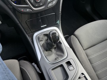 Opel Insignia 1.6 BENZYNA Klimatronik Nawigacja Kamera Ledy