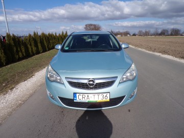 OPEL ASTRA J 1.4 BENZ