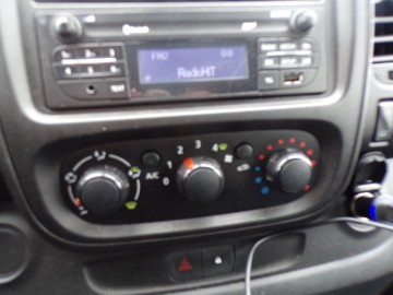 OPEL VIVARO 9-OSOBOWY ZAREJESTROWANY ZAMIANA