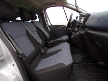 OPEL VIVARO 9-OSOBOWY ZAREJESTROWANY ZAMIANA