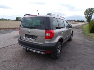 SKODA YETI 1.2 BENZ ZAMIANA RATY