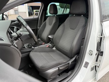 Opel Astra 1.4 BENZYNA Klimatronik Nawigacja Kamera Ledy