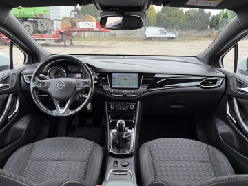 Opel Astra 1.4 BENZYNA Klimatronik Nawigacja Kamera Ledy
