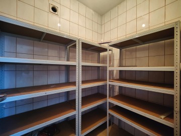 Do wynajęcia lokal biurowo-usługowy-Konin, ul. Jana Pawła II