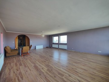 Do wynajęcia lokal biurowo-usługowy-Konin, ul. Jana Pawła II