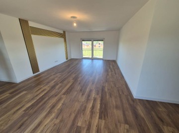 Awangardowa rezydencja  o pow. 300m2 -Żychlin, gm. Stare M.