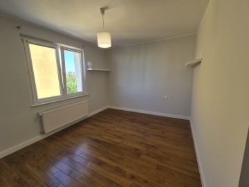 Przestronne, 2 pokojowe mieszkanie po remoncie, pow. 62.8m2