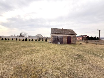 Dom z potencjałem i dużym zapleczem &ndash; Łączewna, gm. Przedecz