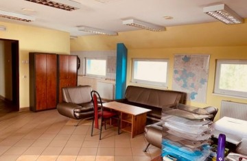 Na sprzedaż zabudowany teren inwestycyjny k. Konina