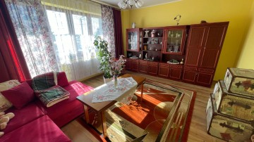 Sprzedam dom piętrowy po generalnym remoncie-gm. Krzym&oacute;w