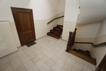 Kawalerka - Star&oacute;wka - 31,8 m2 - Kamienica