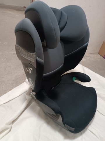 Sprzedam fotelik samochodowy