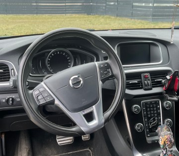 VOLVO V40 T3 R-DESIGN 2020R, 85,5TYS./KM