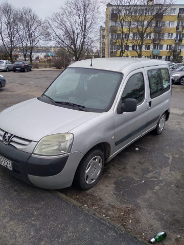 Sprzedam Peugeot Partner 1.6 D