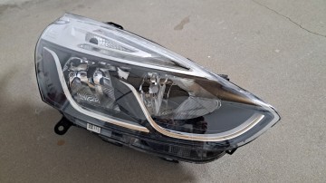 Lampa przednia prawa CLIO IV rok 2019