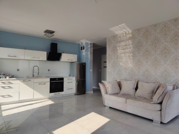 Sprzedam 3 pok. mieszkanie z balkonem, 1 piętro -ul. Śliska