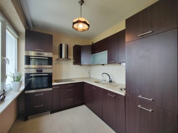 Sprzedam mieszkanie z balkonem -umeblowane -ul. Bydgoska