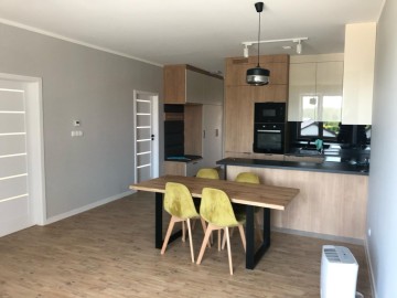 Do wynajęcia 3 pokojowe , komfortowe mieszkanie