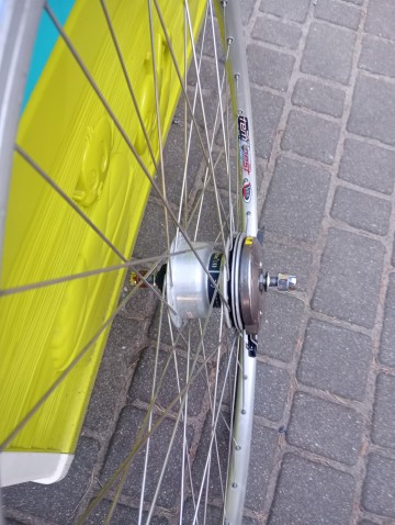 Prądnica rowerowa 28