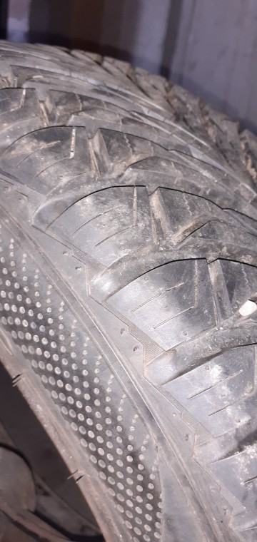 Koła ,opona z felgą i kołpakiem do opla 16" 205/55