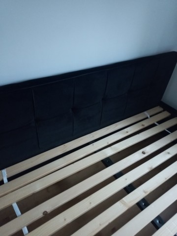 Sprzedam ł&oacute;żko 160x200