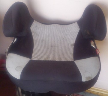 Pod-fotelik, podkład na siedzenie do auta dla dziecka -35Kg