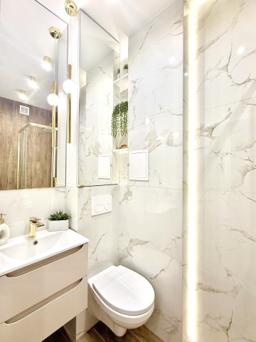 Konin | 3 pokoje | Balkon | 2 Piętro | 50 m2 | Po remoncie