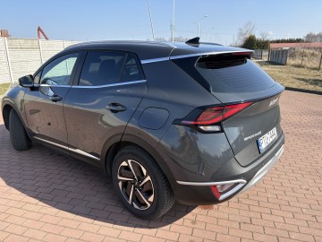 Sprzedam Kia Sportage 2023r 1.6 ben+hybryda