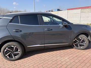 Sprzedam Kia Sportage 2023r 1.6 ben+hybryda