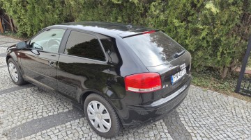 AUDI A3 2.0 TDI 136km czarny 2008 r