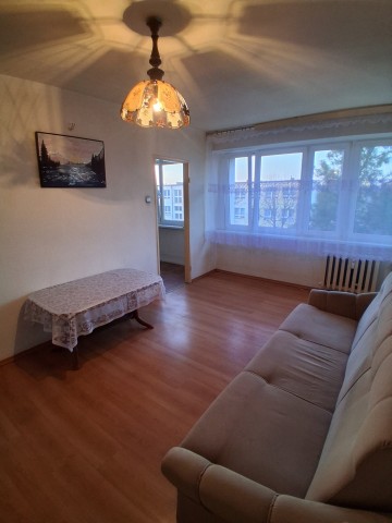 Sprzedam 2-pokojowe mieszkanie V Osiedle ul. Wyszyńskiego 20