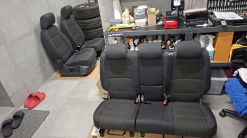 FOTELE KANAPA CAŁE WNETRZE TIGUAN I LIFT