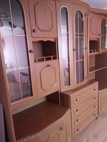 Sprzedam zestaw mebli pokojowych