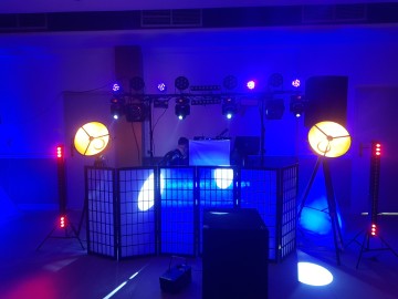 DJ - osiemnastka, urodziny- wynajem sprzętu, obsługa imprez,